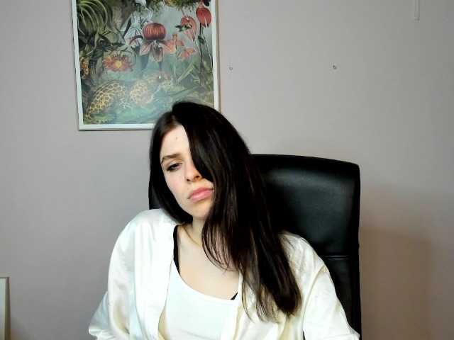 Broadcast screenshots desirePIA