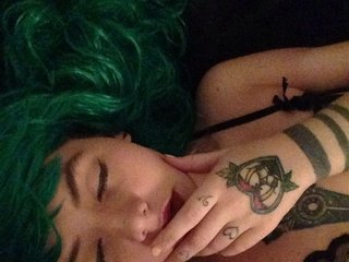 Photo of the profile devilsbitch