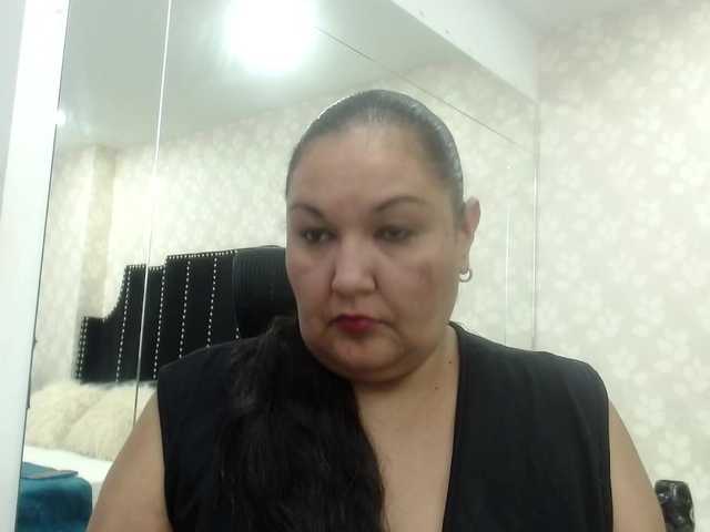 Broadcast screenshots DevoraSanderrss