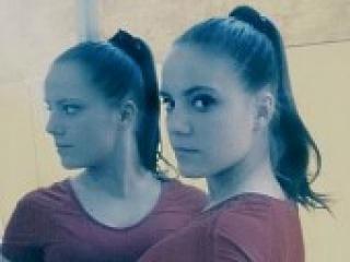 Erotic video chat deziree