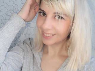 Erotic video chat DiamondChips