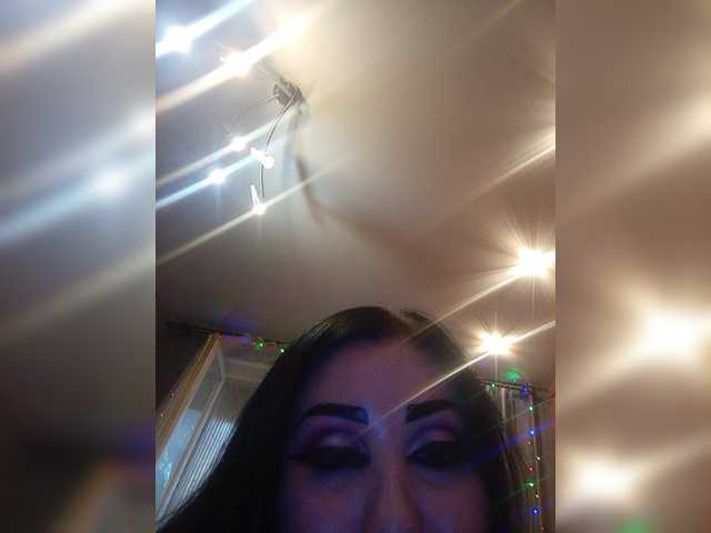 Broadcast screenshots DiamondKey