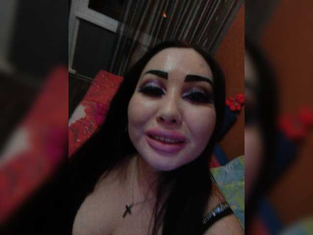 Broadcast screenshots DiamondKey