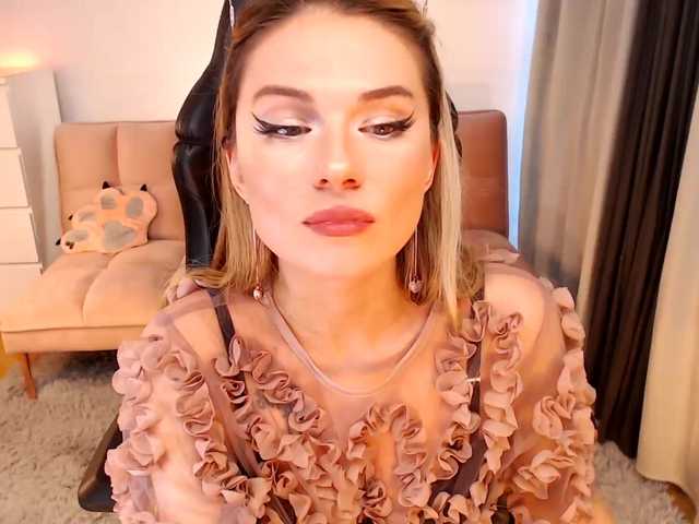 Broadcast screenshots D_i_aM