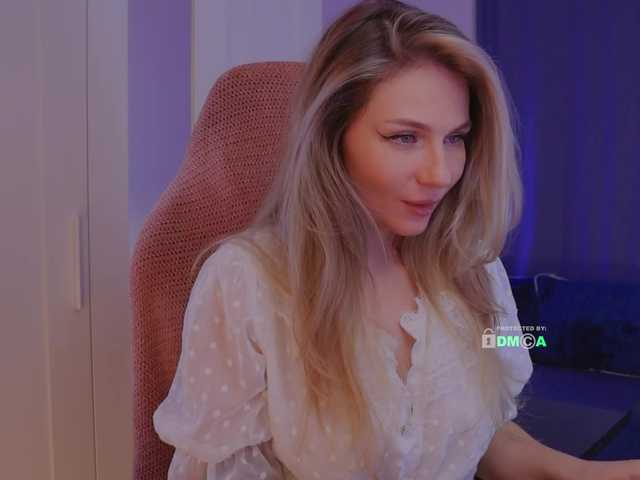 Broadcast screenshots D_i_aM