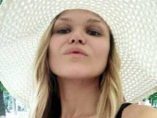 Erotic video chat diannasky