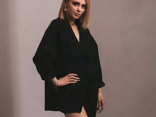 Erotic video chat Dillza