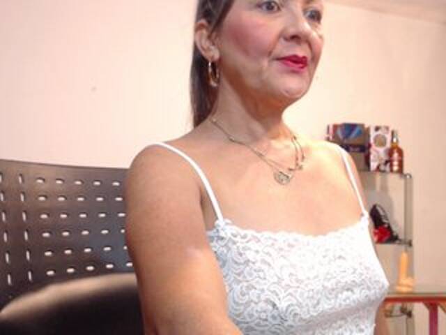 Broadcast screenshots SquirtNstyGrl