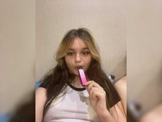Broadcast screenshots disexyy