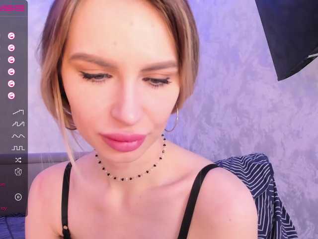 Broadcast screenshots babepoli