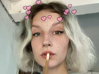 Erotic video chat DivineLoly