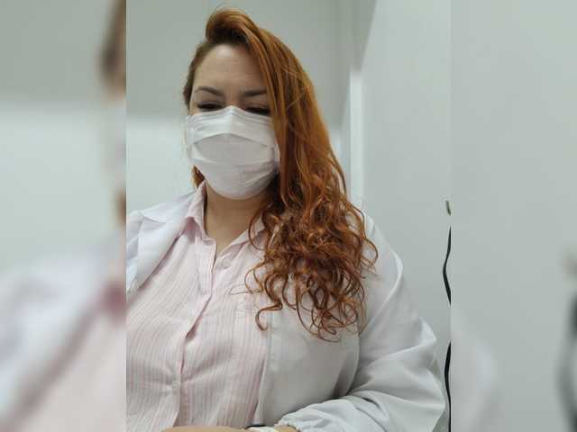 Photos Doctora-Danna At office... between patients fuck me...have DILDOS here..we can to do ALL MY MENU LOVENSE INTO MY PUSSY* Let's fuck harder