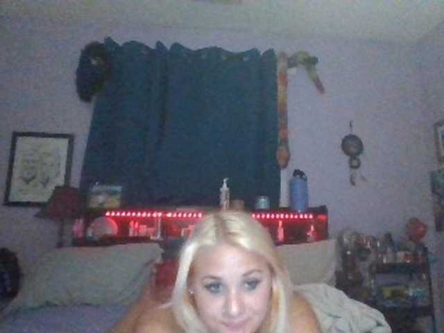 Broadcast screenshots DollaDaisy