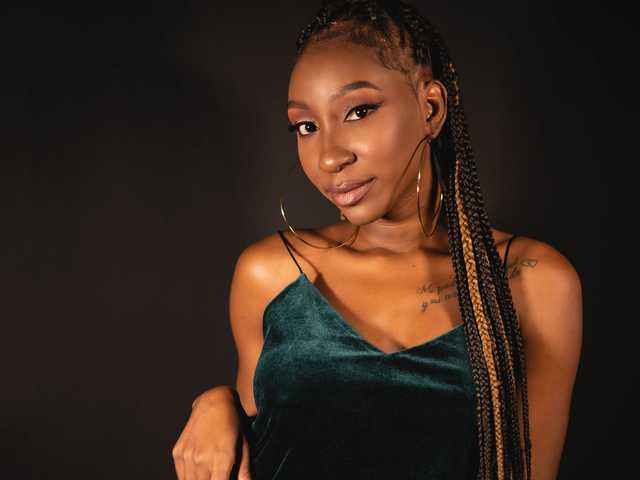 Photo of the profile DollBlack