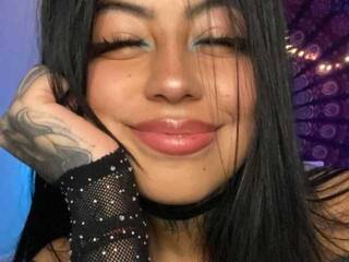 Erotic video chat Dollcam