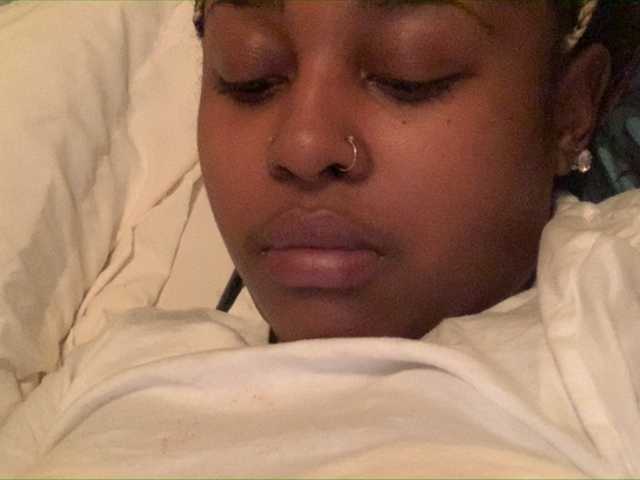 Broadcast screenshots MsDolly