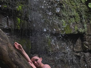 Erotic video chat DomoniqueEdnie