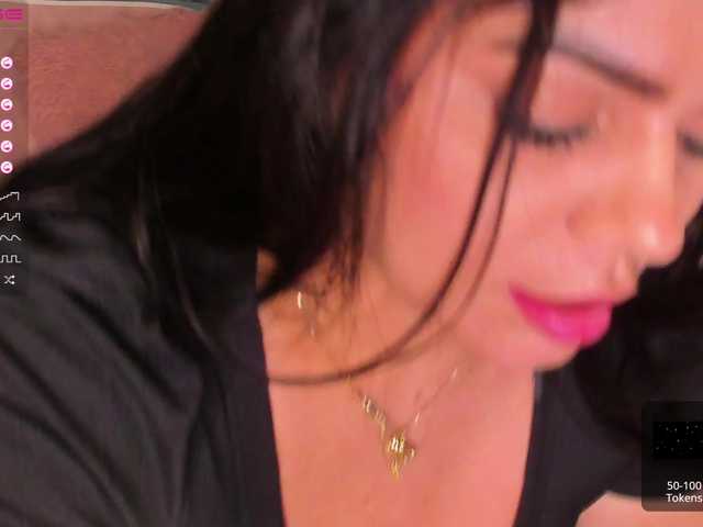 Broadcast screenshots Donna-Milf