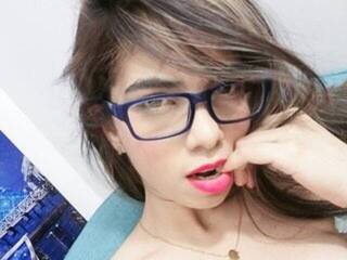 Erotic video chat dubaay