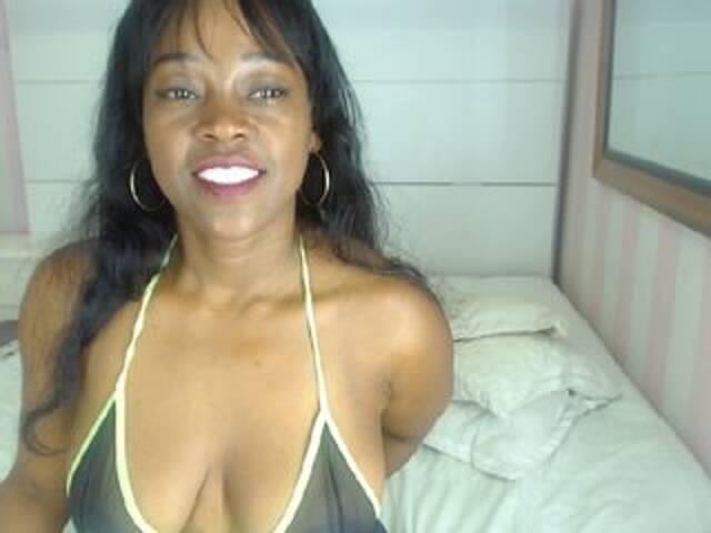 Broadcast screenshots dulce-morena1