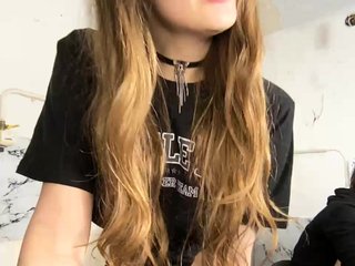 Erotic video chat cutemilana_sw