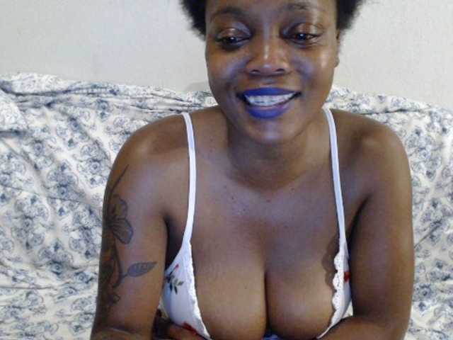 Photos Ebonydoll1 #ebony #hairy #boobs[25] #pussy[60] #cumshow[550]