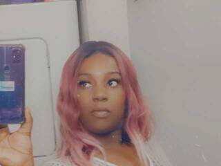 Erotic video chat Ebonylovee93