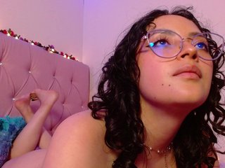 Erotic video chat manumeow_