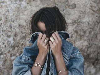 Erotic video chat ELAPETERS