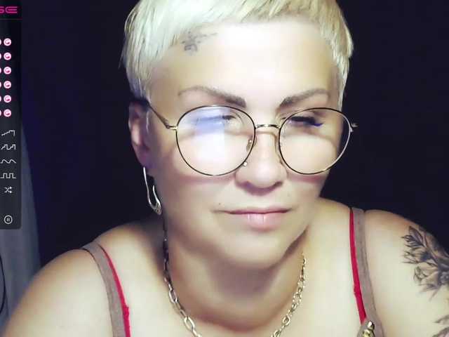 Broadcast screenshots Elenamilfa
