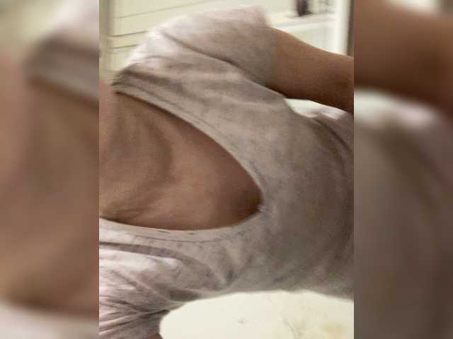 Broadcast screenshots Milka_Milf