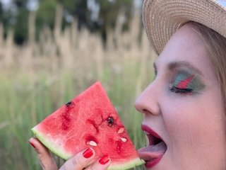 Erotic video chat Elenika-hot