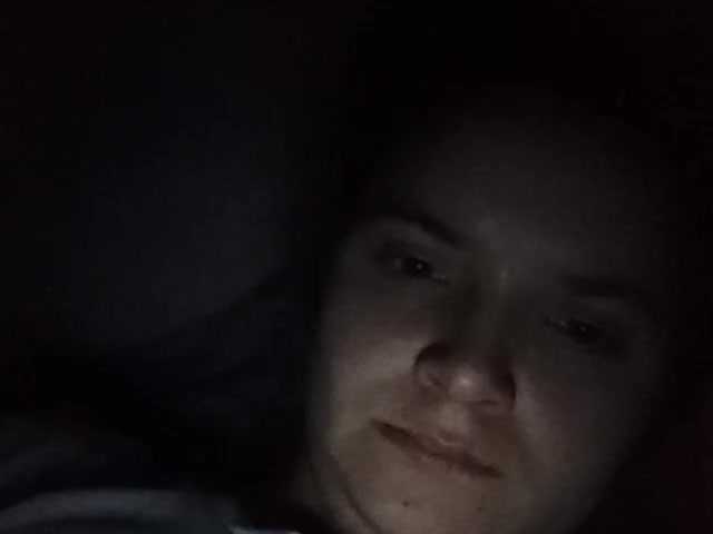 Broadcast screenshots ElizaXSmith