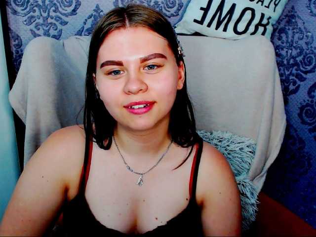 Broadcast screenshots EllaCute