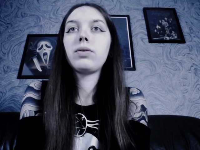 Broadcast screenshots EllaDark