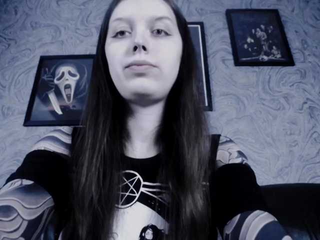 Broadcast screenshots EllaDark