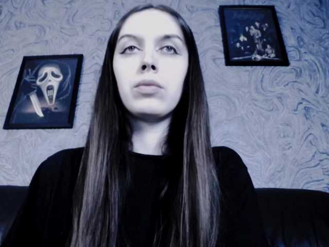 Broadcast screenshots EllaDark