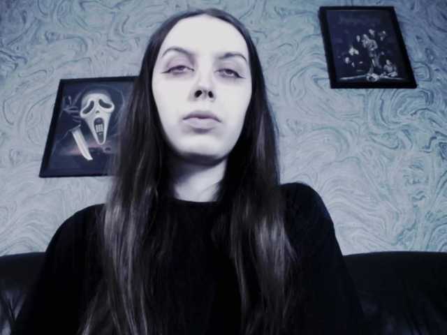 Broadcast screenshots EllaDark