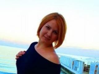 Erotic video chat ellena23