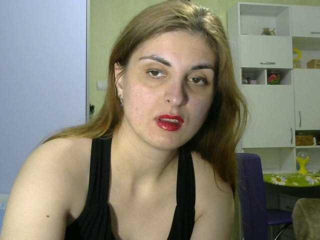 Photos EllenLaPeach Hi all. I'm new here. Opened for new. My goal is hot dance