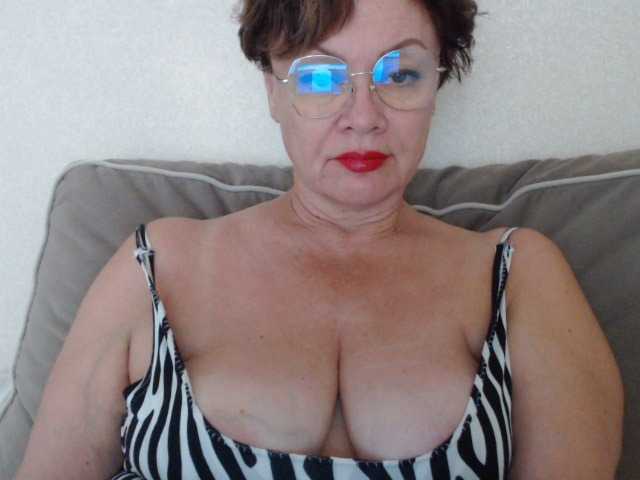 Broadcast screenshots ElleXXX2