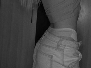 Erotic video chat Ellievans
