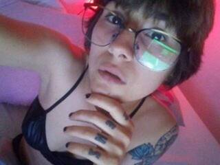 Erotic video chat Elliot-ferri