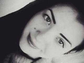 Erotic video chat elllove