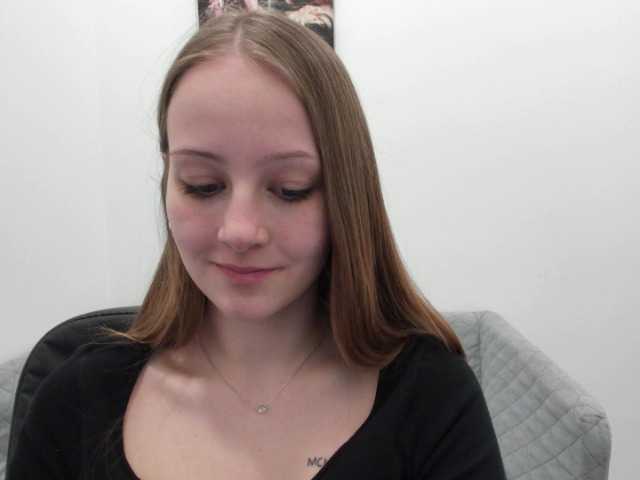 Photos ElsaJean18 Enjoy my lovely #hot show! Warm welcome to everybody! I want to feel you guys #hot #teen #dance #show