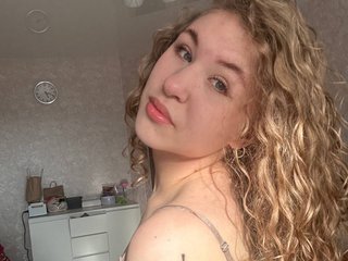 Erotic video chat Elsiee-Cuttiess