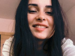 Erotic video chat ElvineRosy