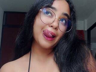 Erotic video chat ElynDavidson