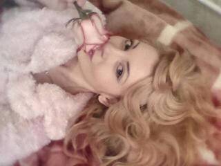 Erotic video chat emelii