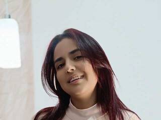 Erotic video chat Emely-Cooper